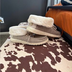 Hey Dude Women's Moccasins in Tan and Cream